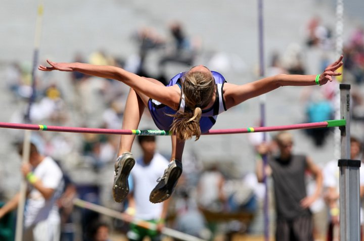 2010 NCS MOC-049.JPG - 2010 North Coast Section Meet of Champions, May 29, Edwards Stadium, Berkeley, CA.